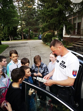 V mene zákona