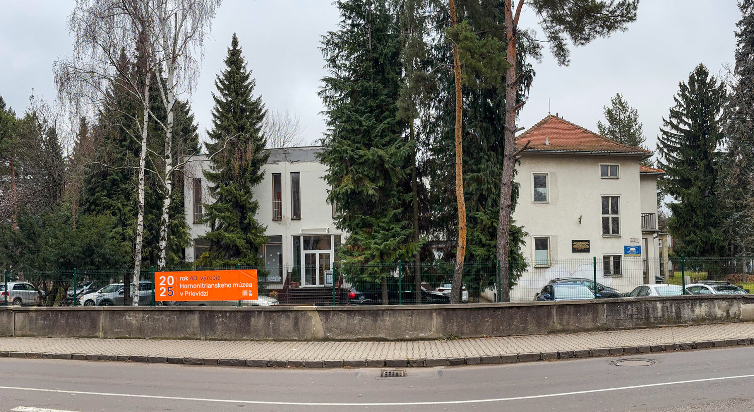 Kozmetické úpravy múzea 2025