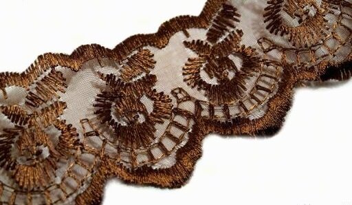 Šujtáš a iné stužky