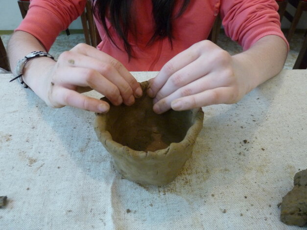 Výpravy do minulosti hrnčiarskej keramiky (11.4.2011) - Hrnciarska keramika 9 