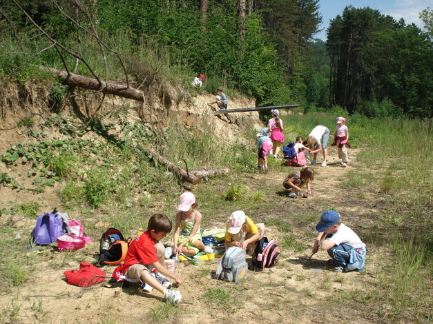 Exkurzia Hľadanie skamenelín (2)